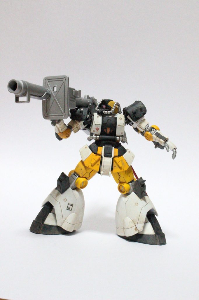 メイン装備のラケーテンバズです