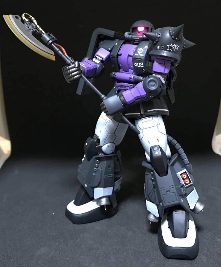 ヒートホーク装備。システムウエポンの物を使用。