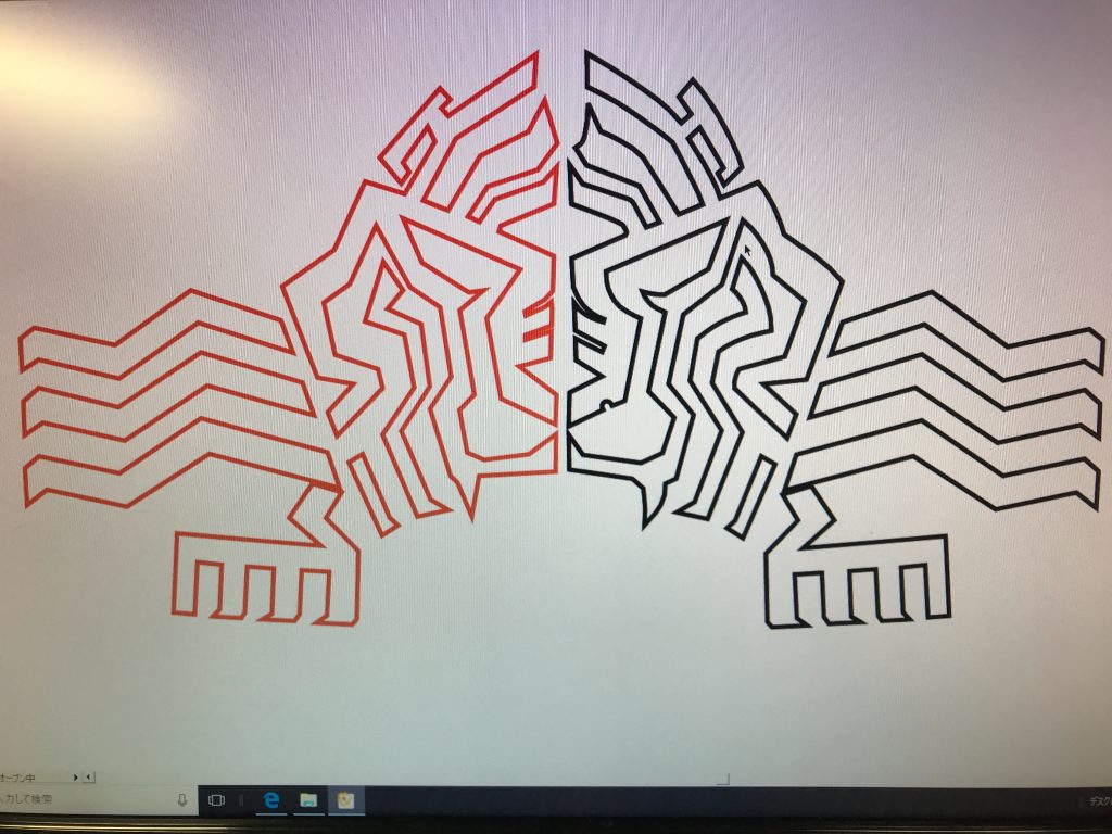 ここで文明の利器、カッティングプロッターの登場
画像を処理してPC上でマークを再現してプロッターでマスキングテープを切ってもらいました