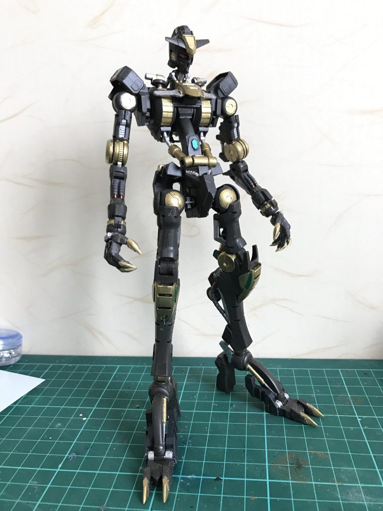 多分2度と見ることのないフレーム状態。
なんとなくヘソ付けてみましたw