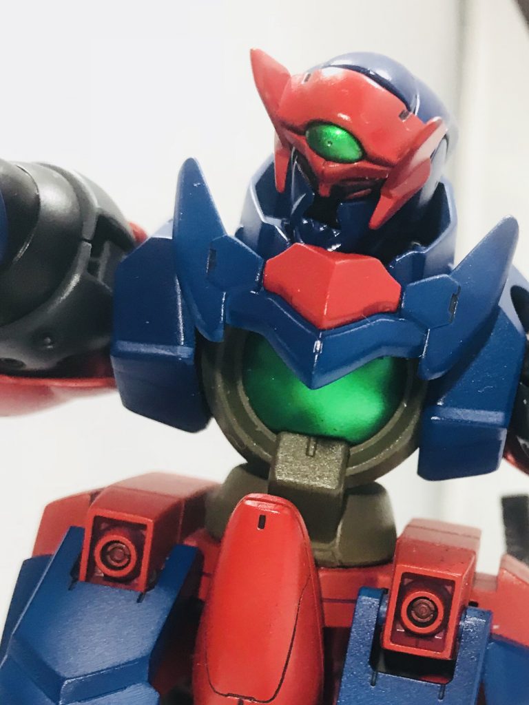 ドアップで。表情わかりにくいですが2つ目にしました。