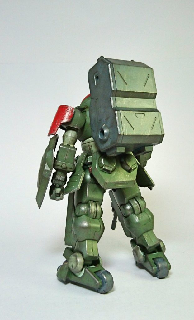 背面 バックパックがデカデカと写ってますね。