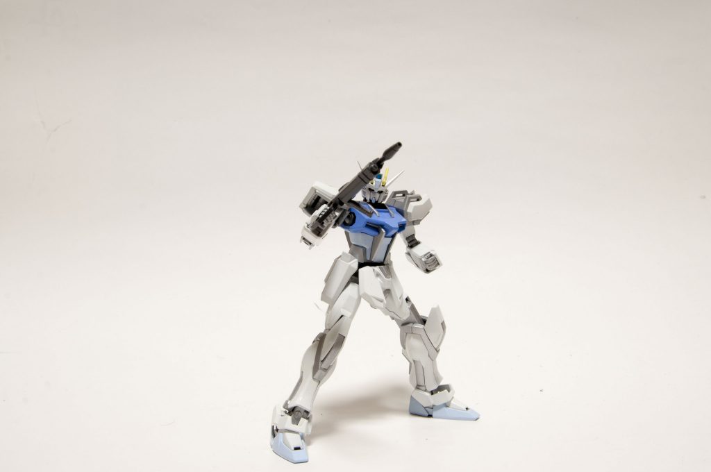 ストライク–4枚目/制作者：@peneronke