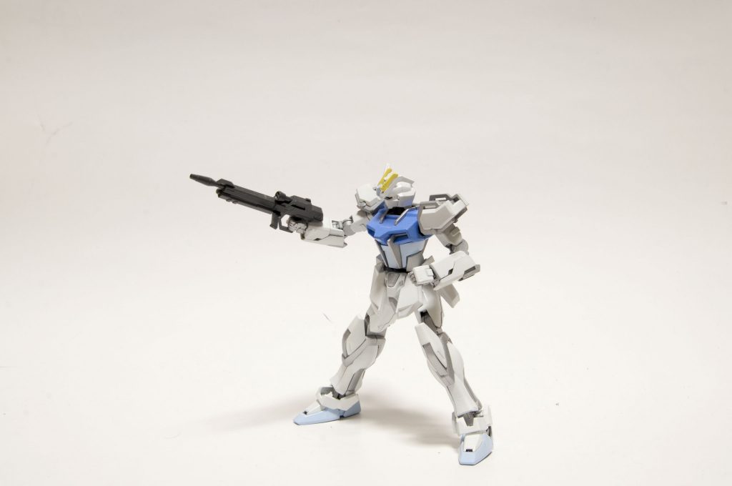 ストライク–5枚目/制作者：@peneronke