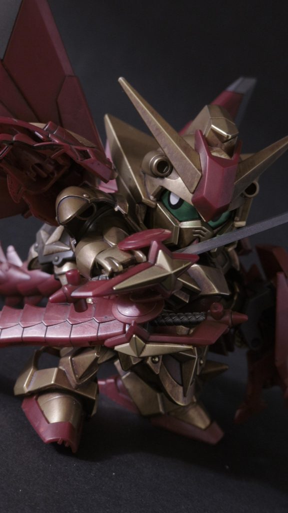 シルバー部分はファレホのダークスチールを吹いています。