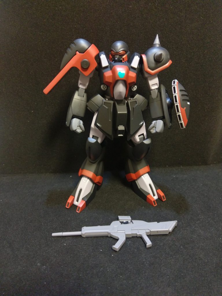 ほぼ全身に会わせ目が出る為、ヤスリがけが大変でした(^o^;)