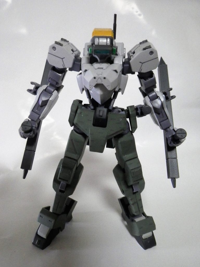 STH-16-c獅電コマンダー(試製型)「Pharmad」(トンファー装備型)–3枚目/制作者:ストラス