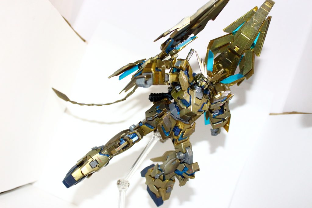 (´・ω・｀)パッケージっぽいポーズ