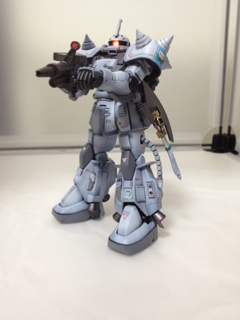 マシンガン装備。スコープはクリアパ-ツ使用。