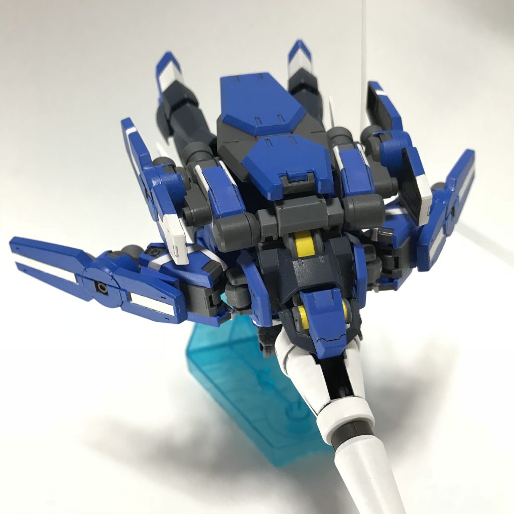 高速移動モードの本体を上面アップで。
虫っぽいですね…。