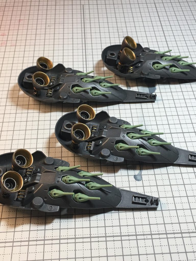 バインダー裏のディティール追加してー