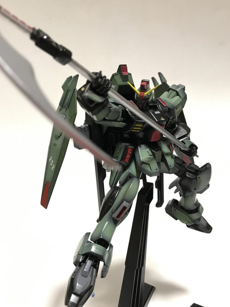 フォビドンガンダム–3枚目/制作者：マリポン