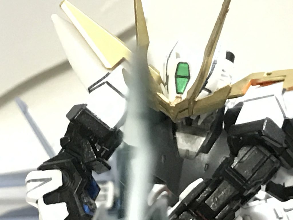 【斬艦刀フィフリン振り下ろし】
パイロットは剣の道を極める為、反逆軍に所属し強者と戦うことを望んでいる。