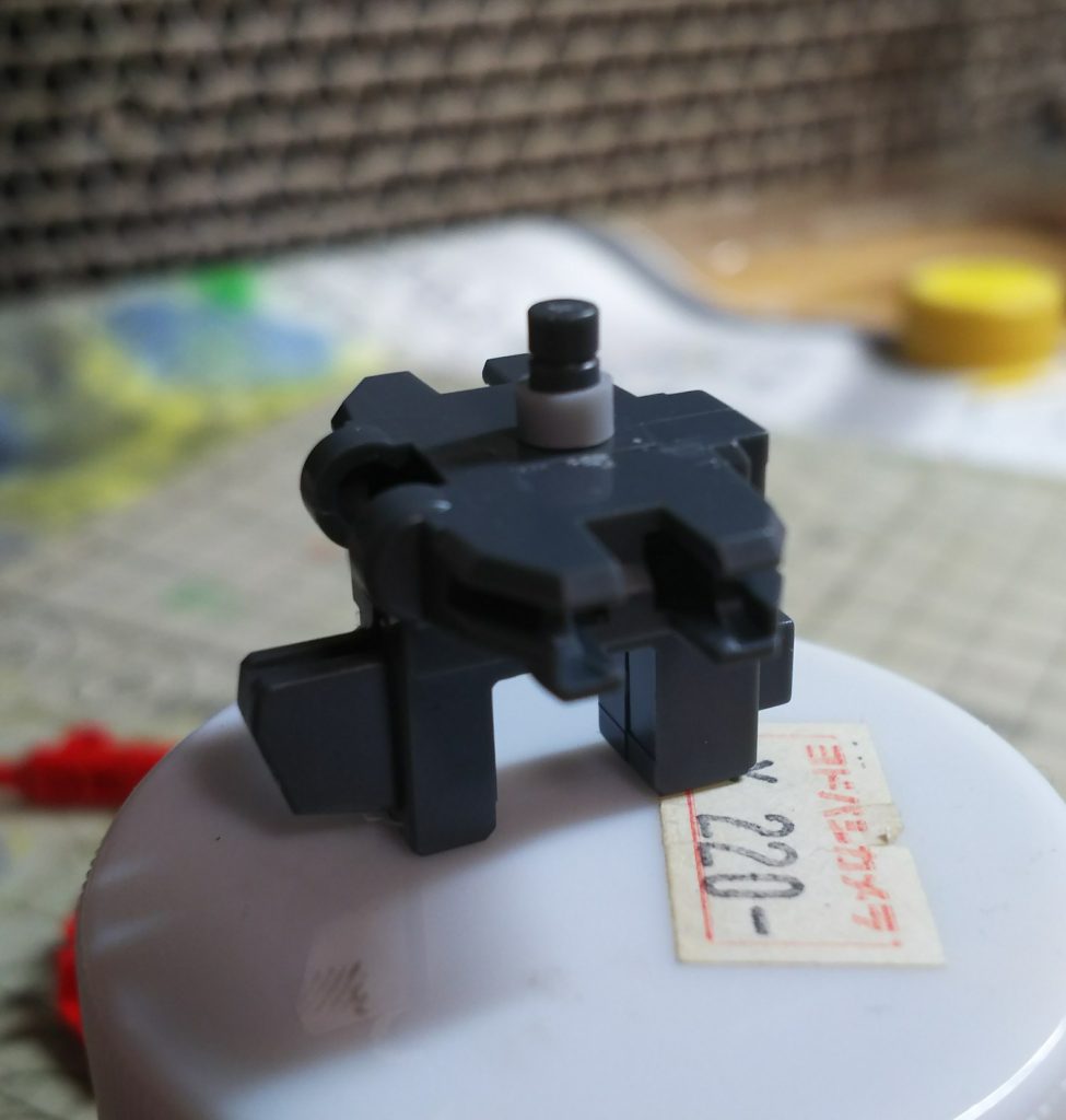 腰部にスペーサーを仕込んで少し延長