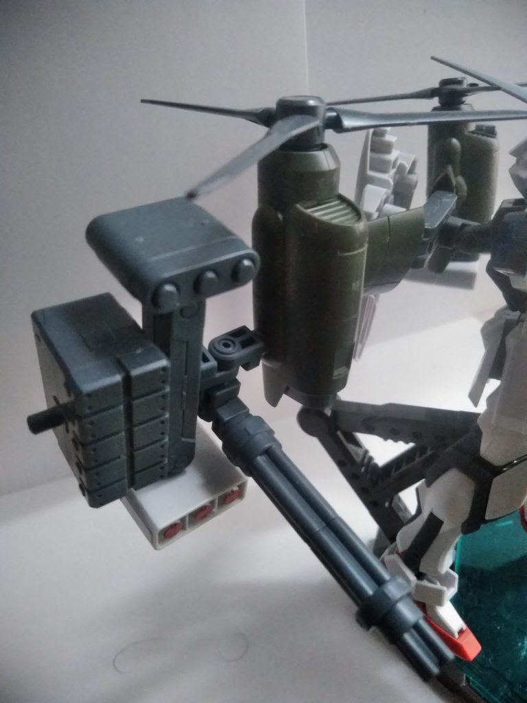 そして火器ですが、ガトリングとミサイルで制圧性を高め、強襲時の撃破成功率を底上げする仕様になっています。