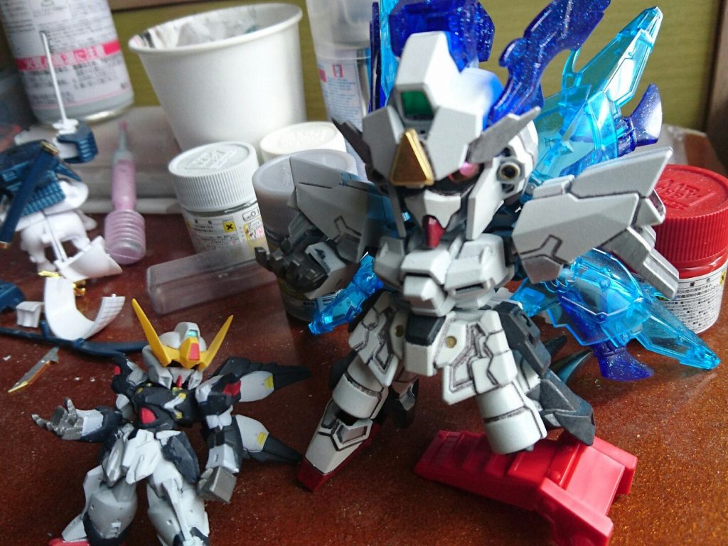 ちょっと塗装された所
色を統一するとかなりそれっぽくなりますね。