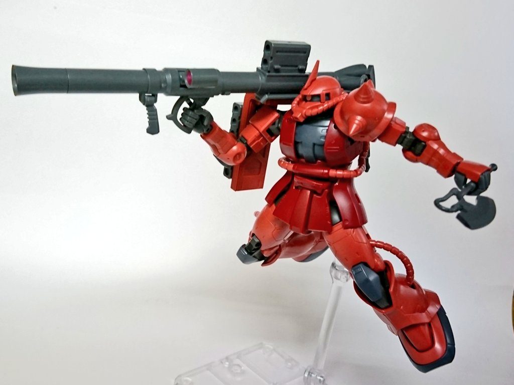 [素組み]HGシャア専用ザクⅡ–3枚目/制作者：もつなべ