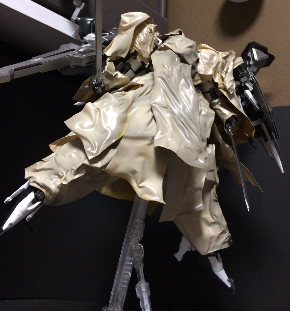 ローブ使用中でもそれなりに動けます