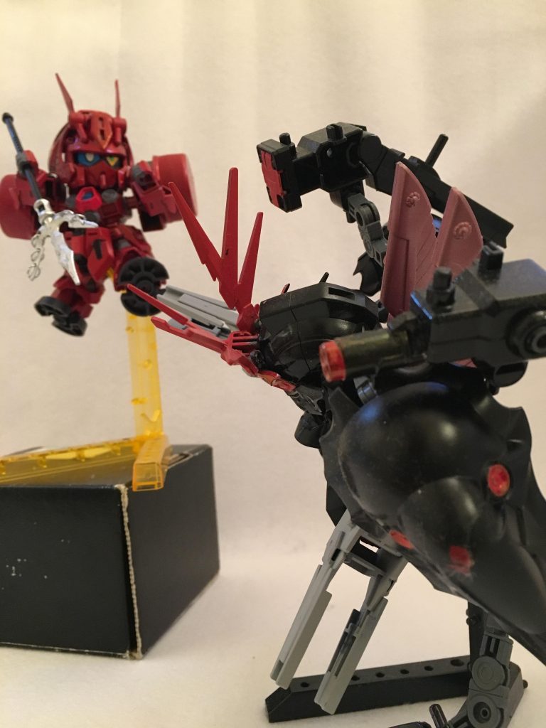 アーマーコマンダーとの戦闘的な感じでブンドド。
ア「見つけたぞ！あいつをどこへやった！？」
レ「また貴様か。それを教える必要はない！」

アーマーコマンダーの言うあいつとは？！
次回を待て！！