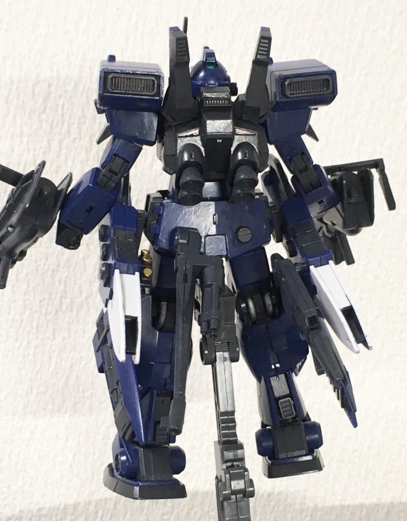 サイドアーマーやリアスカートの穴はオプションパーツストックとして使ってます。