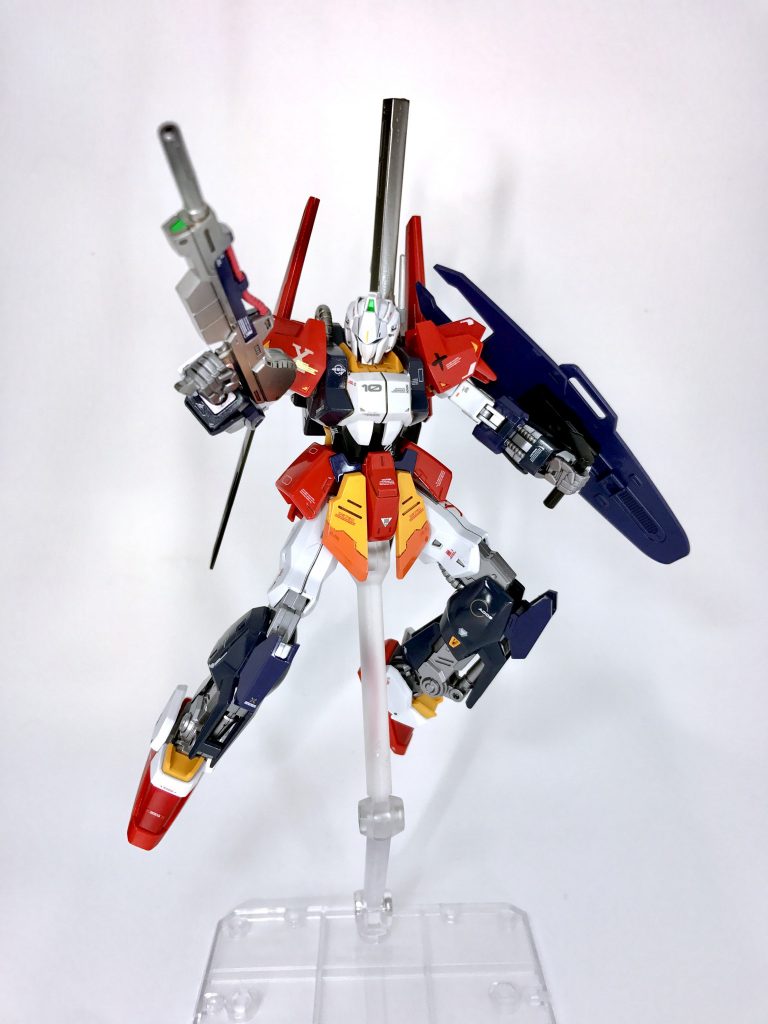 ビームライフルは、地味に塗り分けが大変でした。