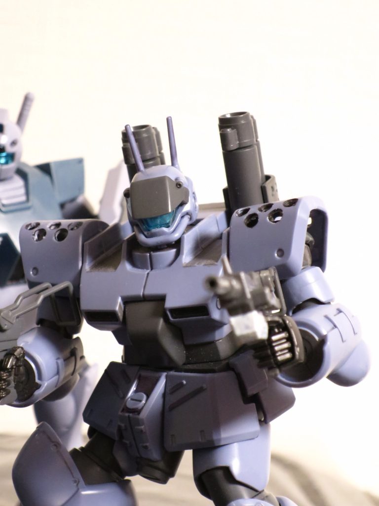 ダブルマシンガン!(俺の両手は機関銃)