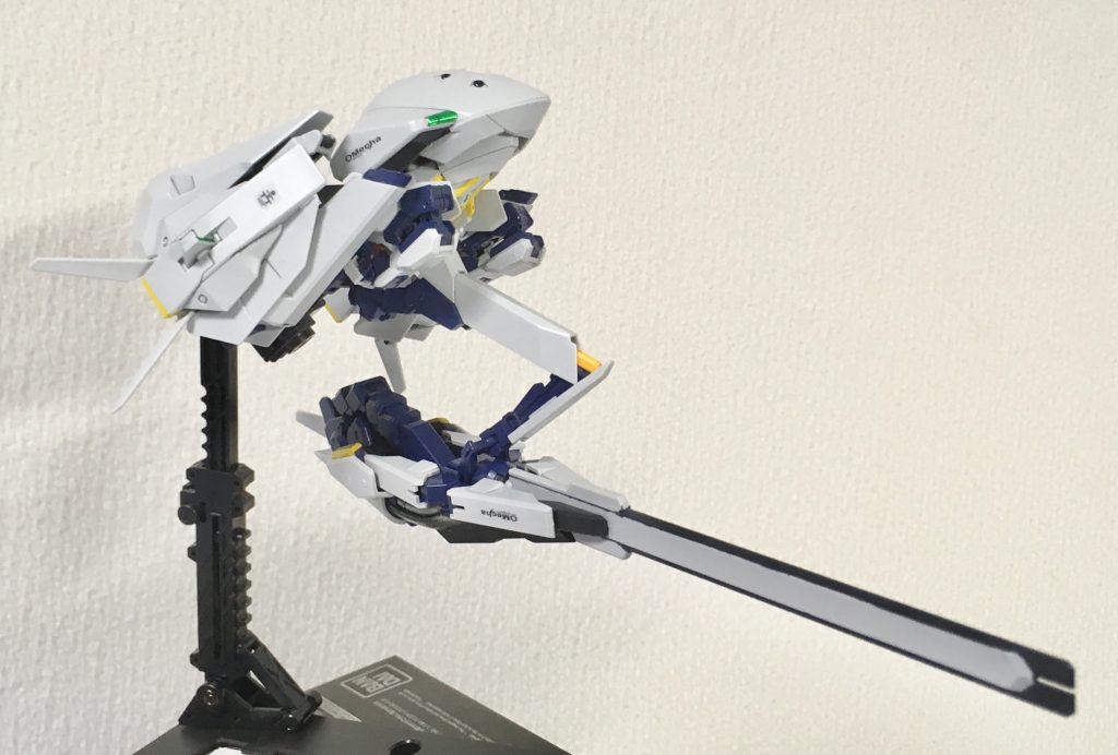 サブアームでコンポジット・シールドブースターを懸架出来るそうだけども、資料が無くてこーゆー感じに持たせるの⁇