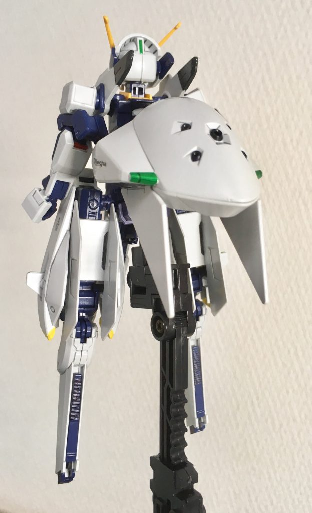 実物みると西尾維新の十二大戦の兎みたいな尻尾と思ってしまったり。