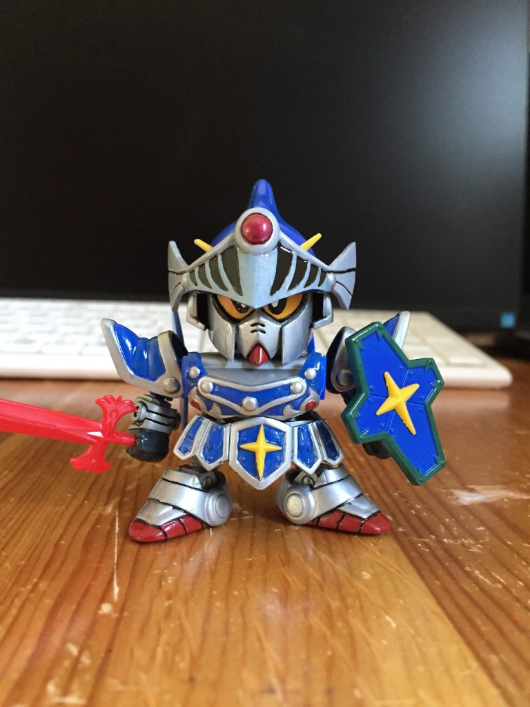 霞の鎧を着けて。何度でも作りたくなります。もっと上手くなりたい…