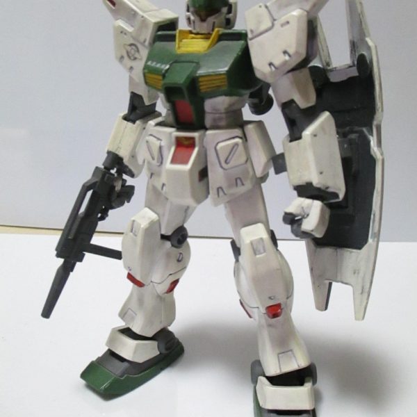 ジムカスタム（エゥーゴカラー）