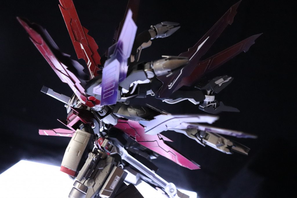 無数のバインダーはアンテナの役割も持つ