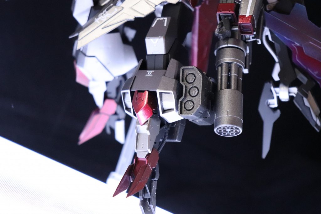 ガンダムフレーム・フェニックス–6枚目/制作者:あぬびすん @anubisnn