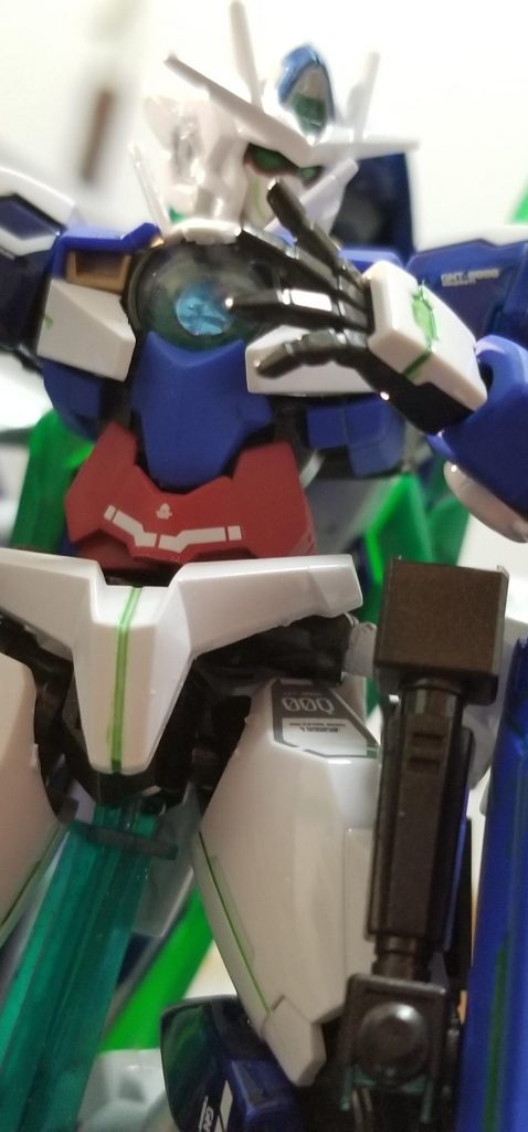 胸なんか寂しかったんで偏光シール入れました