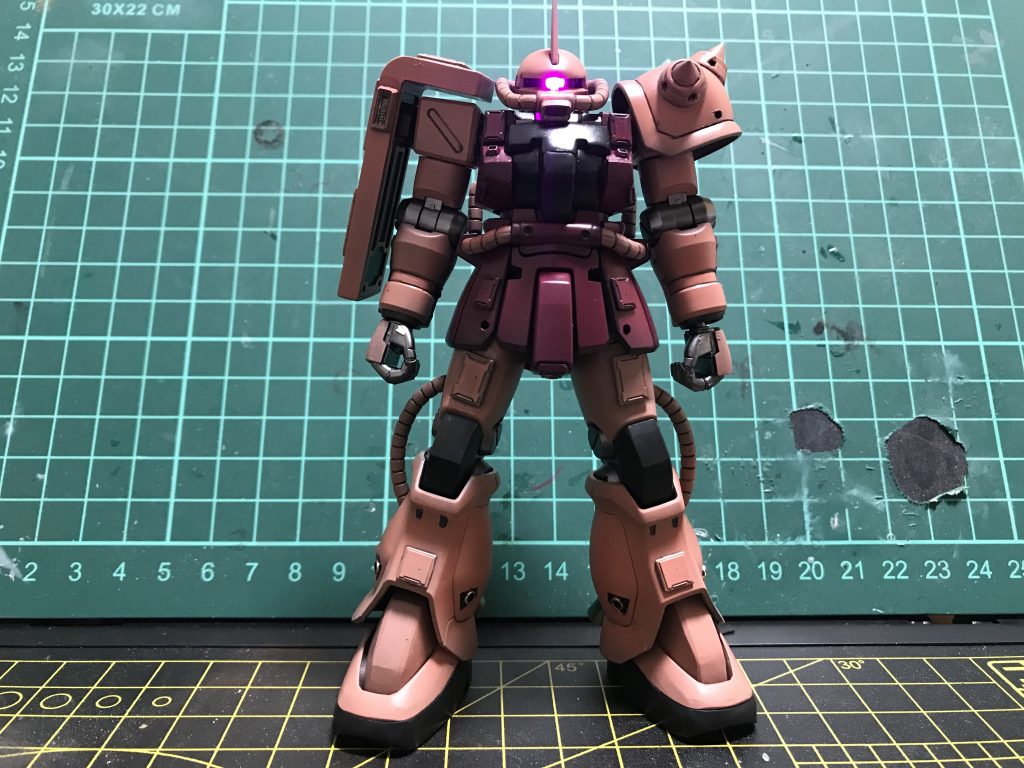 モノアイ電飾加工後。