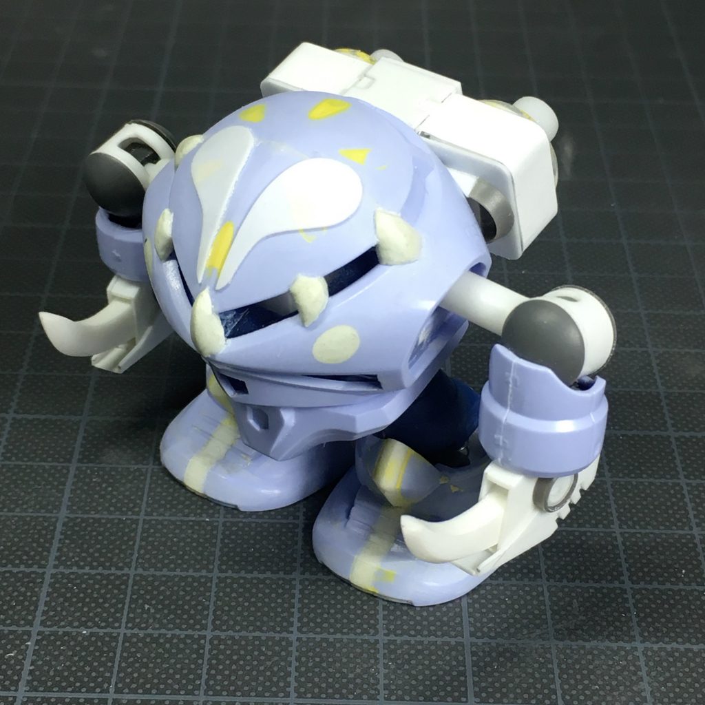 サフェ前の状態です。
この頃はまだ多少ズゴックに見えました