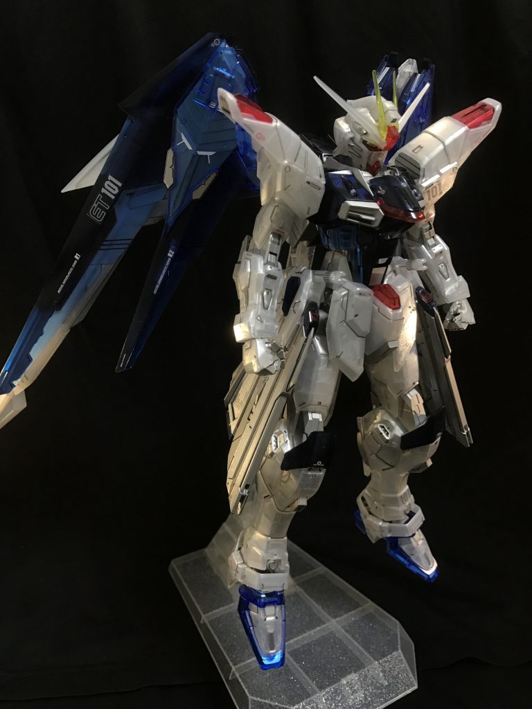 ほとんど弄ってないにも関わらずこれだけカッコいい。素体のクオリティが凄まじいってことっすな。