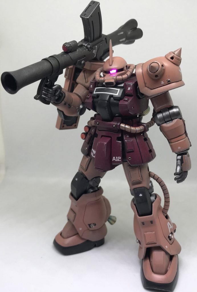 バズーカ装備。ウエポンシステムの物を使用。