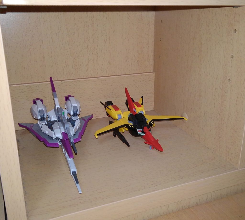 メインには写っていませんが、下のほうにはZガンダム3号機とムラサメ。