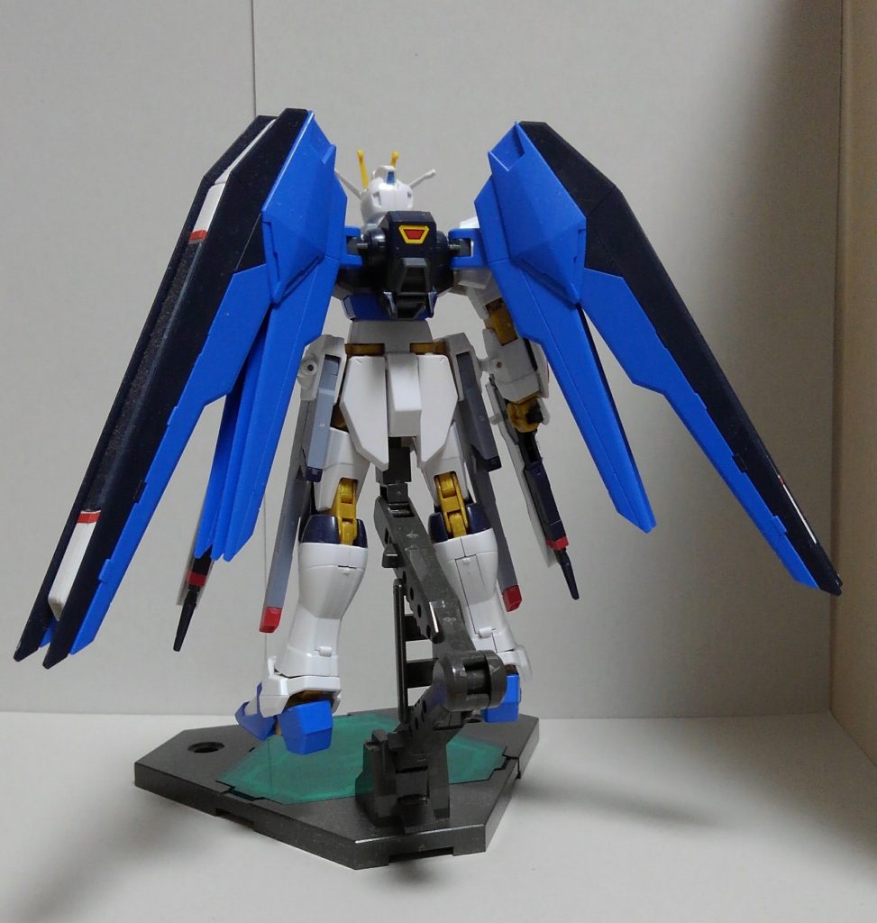 後ろはこんな感じ。