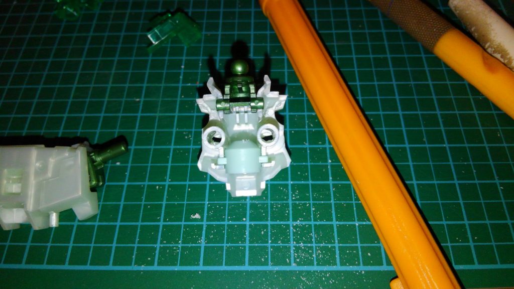 光道洋にドリルとデザインナイフで開口！