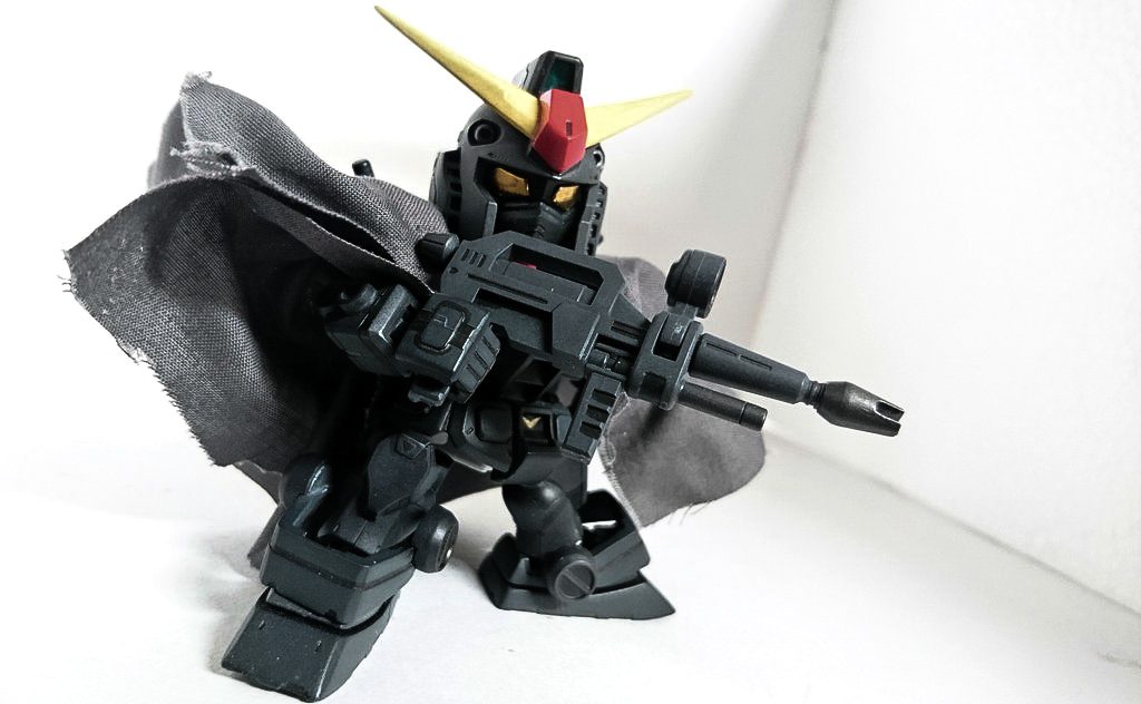 SD改造「ルークエッジ専用ガンダム」–9枚目/制作者:にこやか(@Nicoyaka1010)