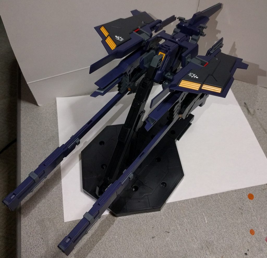 こちらは2機合体したフルドド、この状態になると更に大きくなり見た目も大きく変化します
下部のユニットにはビームサーベルを取り付ける事もでき、細かいギミックも再現されていました

以上ヘイズル·ラー（第二形態）でした