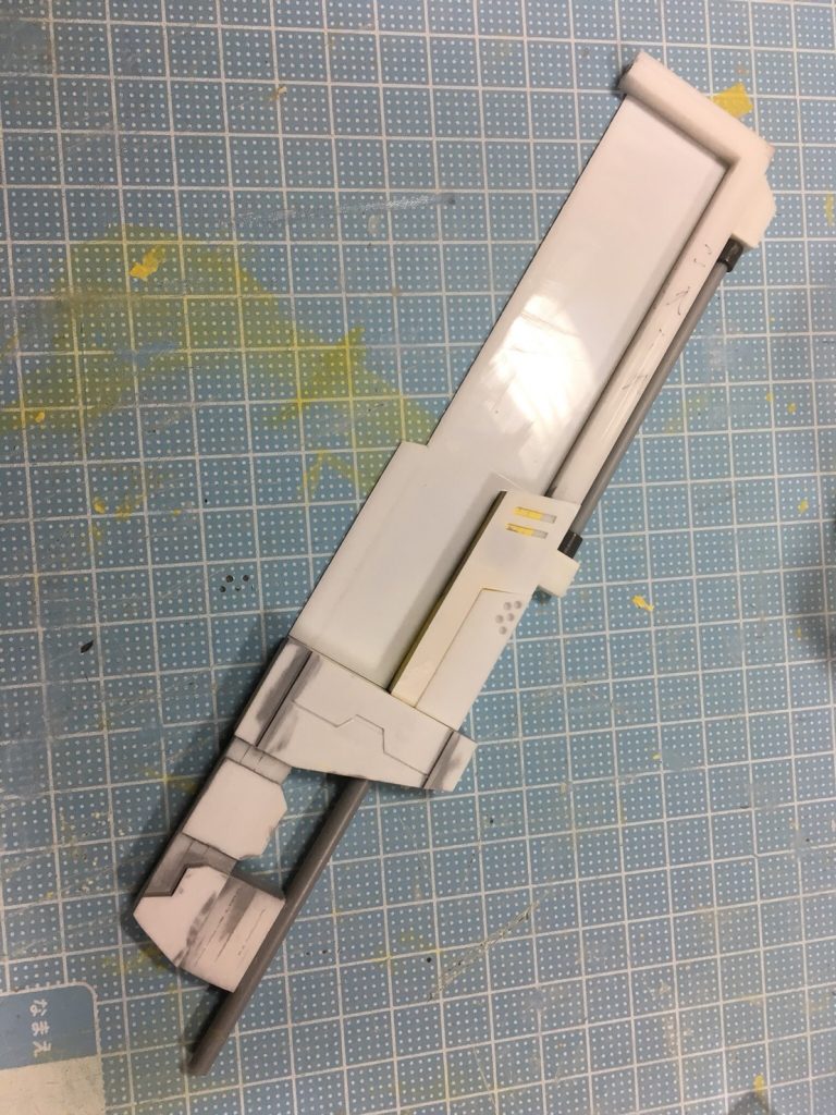 大型ヒートサーベルはスクラッチで製作しました。