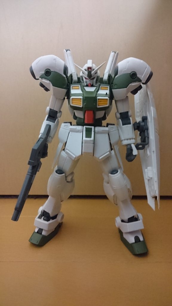 艦船模型の艦載機に使った色が余ったため急遽塗り出したら楽しくて塗料追加して塗ってました(^-^)