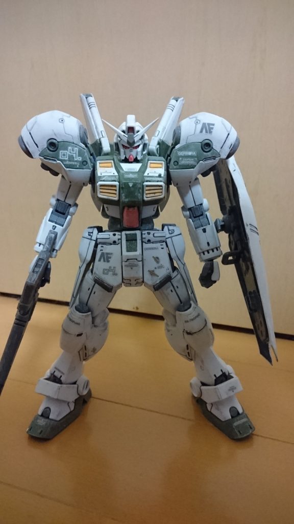 宇宙世紀は緑のガンダム自体があまり多くないので結構新鮮かと思います。