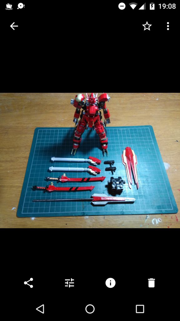 アンドロマリウス–3枚目/制作者：@huri_burakku