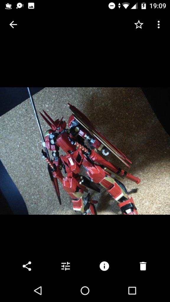 アンドロマリウス–2枚目/制作者：@huri_burakku