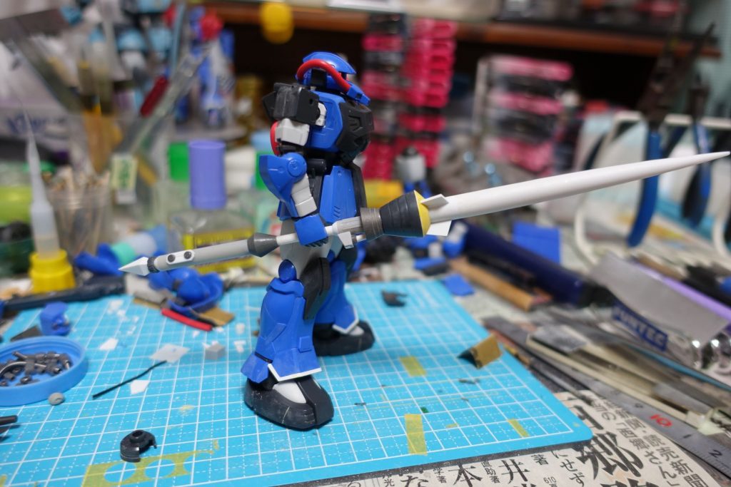 大型ヒートランスは100均で買った化粧ブラシの柄を更に延長して使ってます
形を出してから一度切断して中をできるだけくり抜いて軽量化してあります