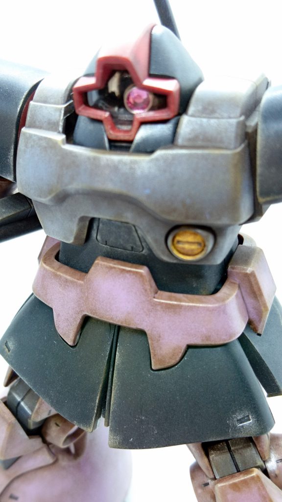 モノアイはSPプレートとスワロフスキーに換装しました。