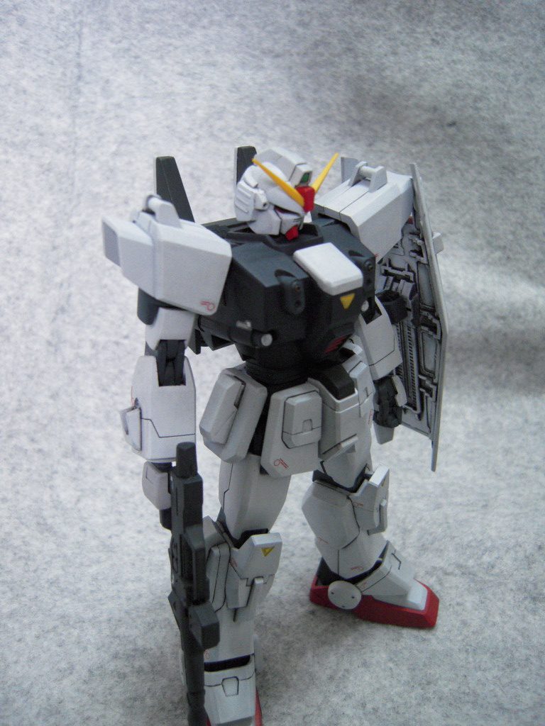 HGUC ブルーディスティニー3号機(083)–5枚目/制作者：Atz